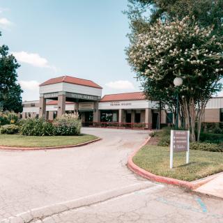 Seven Acres Jewish Senior Care Services