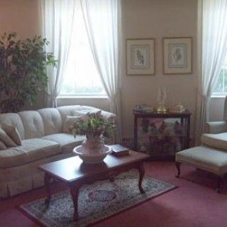 Woodcliffe Manor