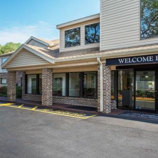 The entrance of a welcoming hotel building.