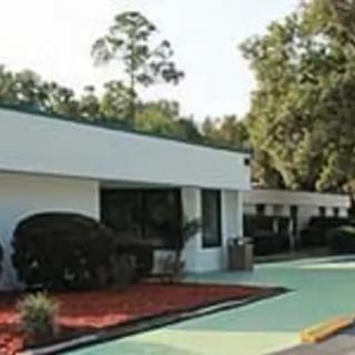 Riverwood Health & Rehabilitation Center