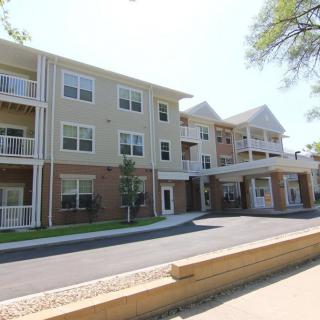 Burr Oaks Apartments