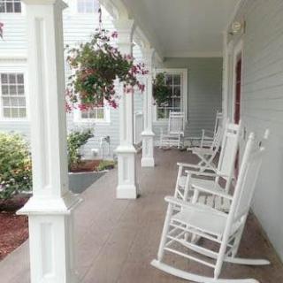 Suffield Commons,  LLC
