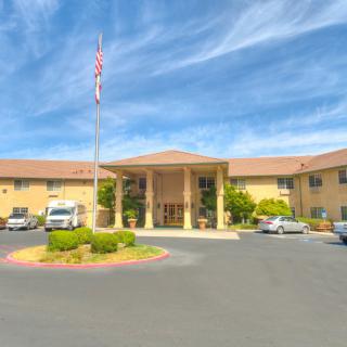Skyline Place Senior Living