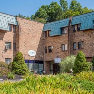 Fresh River Healthcare
