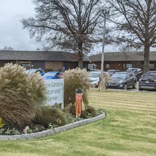 Country Lane Gardens Rehab & Nursing Center