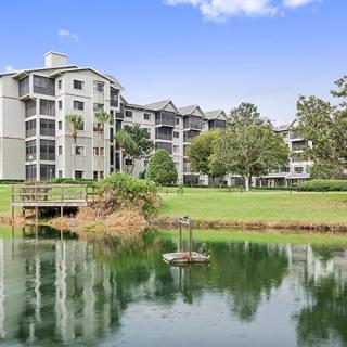 Lake Port Square,  a CCRC