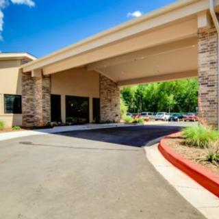 Brookwood Skilled Nursing And Therapy