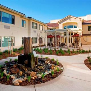 Westmont Of Brentwood