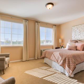 Green Oaks Senior Living