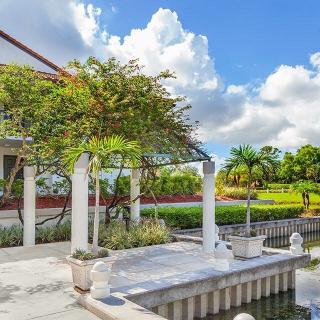 UpsideHoM Boca Raton