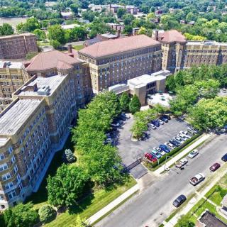 Homer G Phillips Senior Apartments