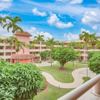 Elison of Lake Worth