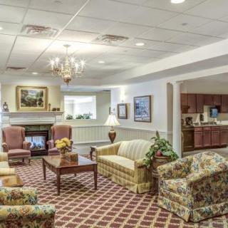 Grand Victorian of Rockford Independent & Assisted Living