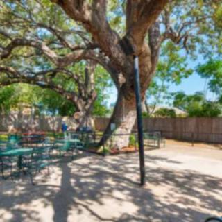 Retama Manor Nursing Center - Pleasanton North