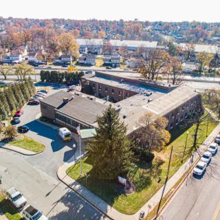 Autumn Lake Healthcare at Perring Parkway