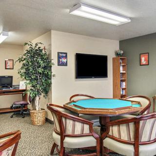 Holiday Montvale Estates