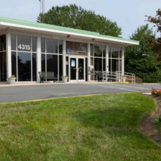 Dulles Health & Rehab Center