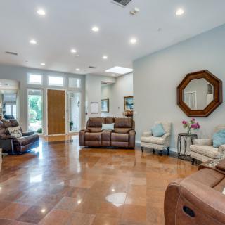 Silver Leaf Assisted Living at Lavendale Circle