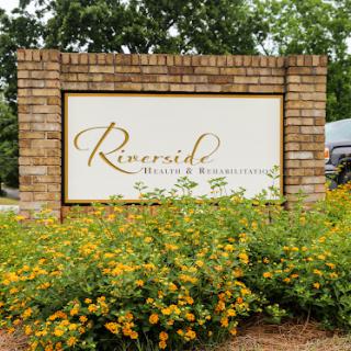 Welcome to Riverside, a beautifully landscaped community.