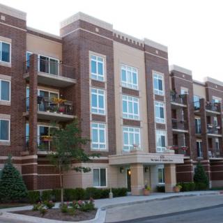 The Suites of Autumn Green at Wright Campus