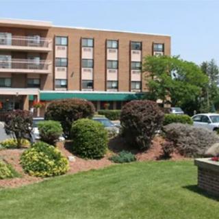 Ahc Meadowbrook