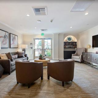Regency Palms Oxnard