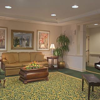 A cozy hotel lobby with comfortable seating and elegant decor.