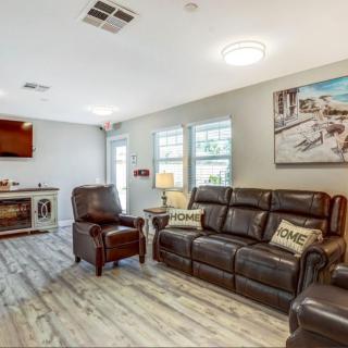 Palm View Pleasant Living