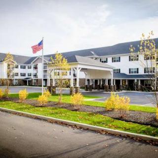 Pinnacle Living at Forts Ferry