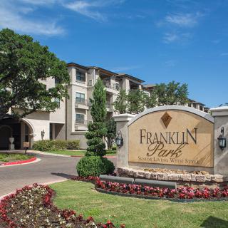 Franklin Park at Sonterra - IL