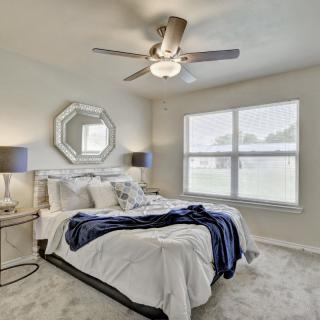 West Oaks Independent Living Community