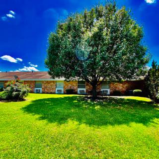 Colonial Manor Nursing Center