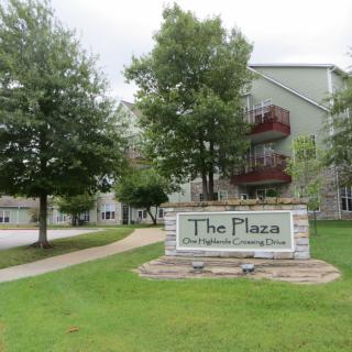 The Plaza at Highlands Crossing