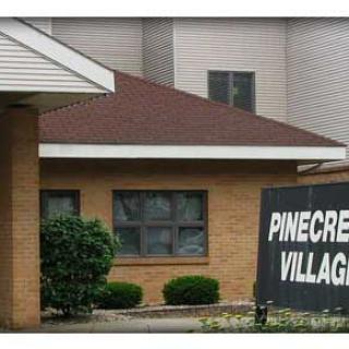 Pinecrest Manor - Mount Morris