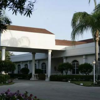 Naples Green Village