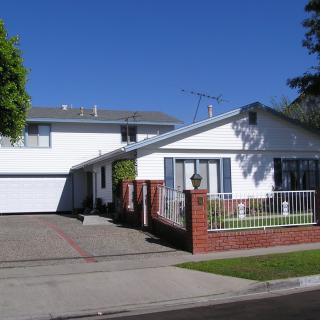 Leisure Lodge
