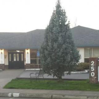 Evergreen Court At Molalla