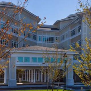 Elizabeth Seton Pediatric Center