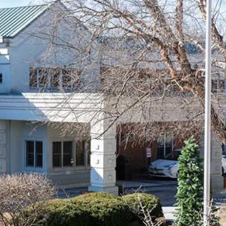 The Chateau At Mountain Crest Nursing & Rehab Center