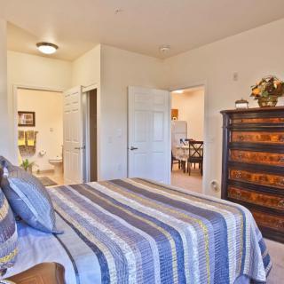 Pioneer Ridge Gracious Retirement Living