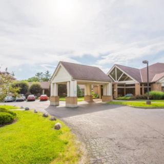 Residence At Huntington Court