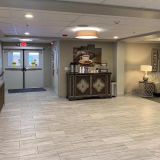 A modern lobby with elegant decor and comfortable seating.