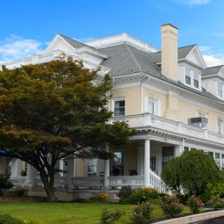 Nursing And Rehabilitation At The Mansion