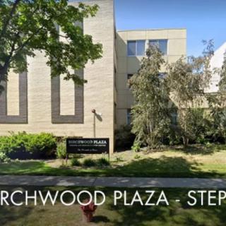 Birchwood Plaza