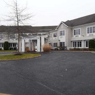 The Hamptons Center For Rehabilitation And Nursing