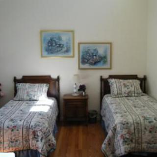 Carpinteria Senior Lodge