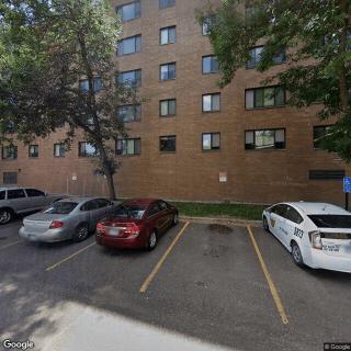 Como By the Lake Apartments