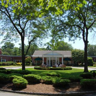 Inglemoor Rehabilitation And Care Center Of Living