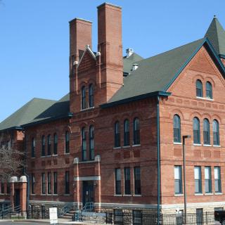Ahva Living of East Dubuque