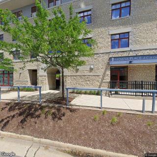 Geneva Place on the Fox River